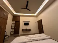 Hotel the Divine Cloud Inn Hotels in Aligarh