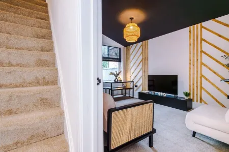 Modern & Chic Four Bedroom Home