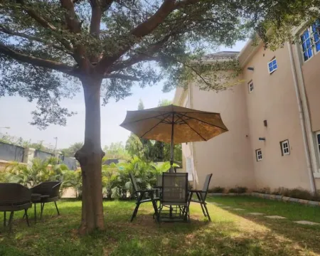 Pinewood Apartments Hotels in Osogbo