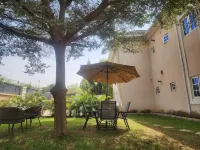 Pinewood Apartments