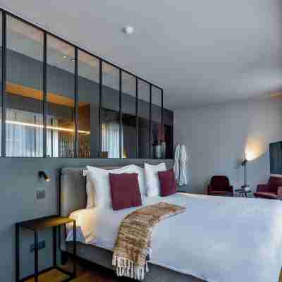 U Eat & Sleep Antwerp Rooms