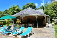 Plantation Beach Villas - bar