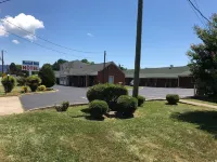 Royal Inn Motel Hotels in Waynesboro