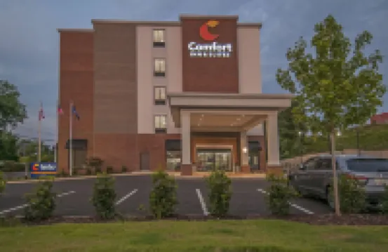 Comfort Inn & Suites Downtown Near University Hotel di Tuscaloosa