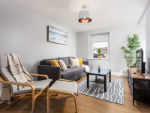 Shore View - Donnini Apartments Hotels in Prestwick