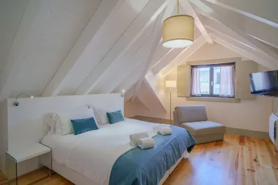 Feel Porto Matosinhos Ocean Flats Hotels in Матозінюш