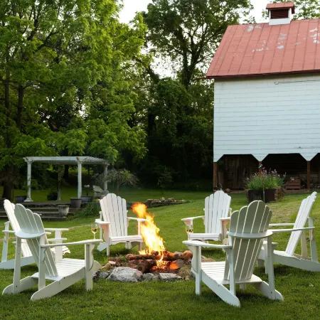 South Court Inn