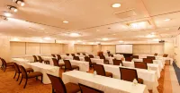 Hotel Pearl City Akita Kanto-Odori - Parkplatz