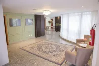 Cancún Hotel by H Hotéis - Airport - 3-Star