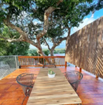 パラメラスビーチアパートメンツ