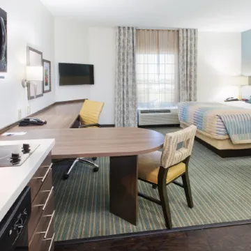 Candlewood Suites CORPUS CHRISTI-NAVAL BASE AREA by IHG Отели рядом с достопримечательностью «Пирс Боба Холла»