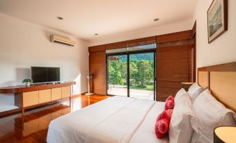 The Pig House Khao Yai