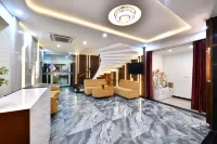 Click Hotel Narayana