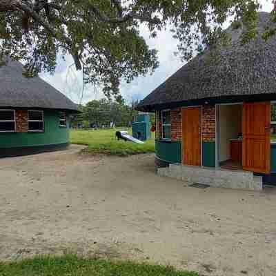 Zimparks Bookings Hotel Exterior
