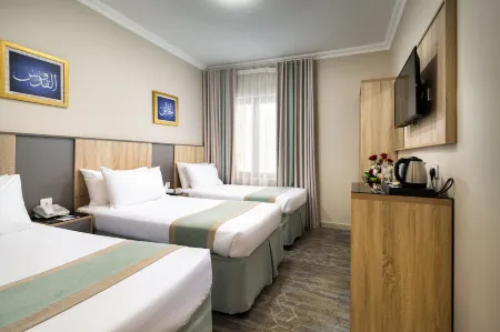 Emaar Taiba Hotel Отели в г. Медину