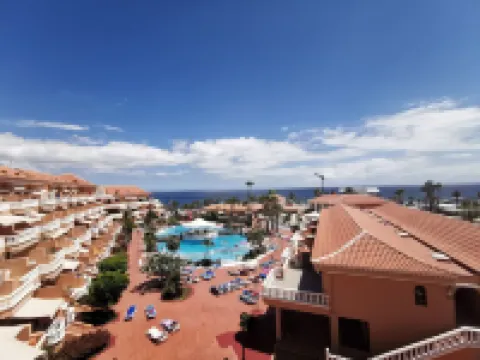 Tenerife Royal Gardens - Las Vistas Trg - Viviendas Vacacionales