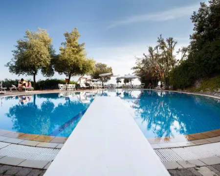 Grand Hotel De Rose Hotels in Scalea