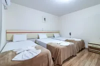 Foz Budget Hotel - parkir