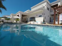 The White House TCI - Villas