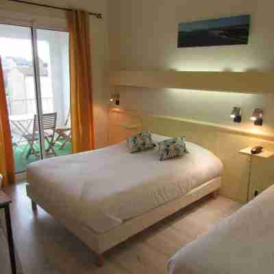 Contact Hôtel de France Rooms