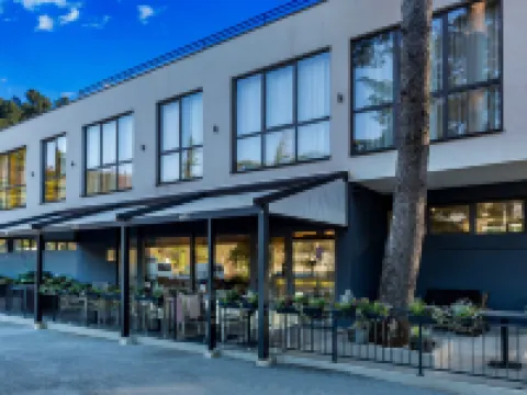 Apartments & Rooms Preelook Hotels in Opcina Opatija
