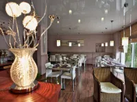 Brit Hotel le Surcouf Hotels near Sillon Beach