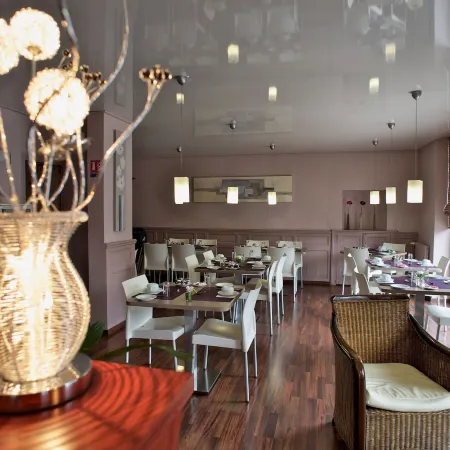 Brit Hotel le Surcouf