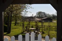 Ferienhof Trapp Hotel dekat First German Tile Museum
