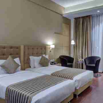 Adhunik Hotel Neemrana Others