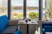 Hotel am Fleesensee - breakfast