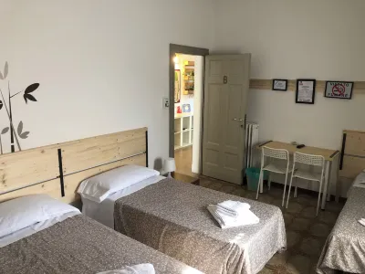 Low Cost Ferrara Hotels in Gambulaga