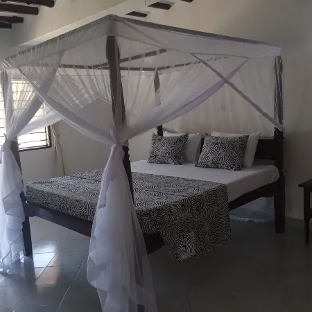Queen K Cottages Watamu at Chrystal Homes