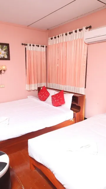 ห้องมาตรฐานพร้อมห้องน้ำส่วนตัว(khun satan)