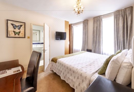 필딩 호텔 입구