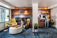 Accent Inns Victoria Hotels in Saanich
