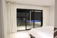 Sapphire Bay Fiji Hotels in Bounty Island