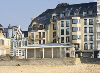 Escale Oceania Saint Malo