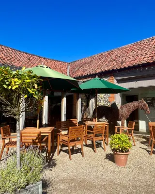 The Packhorse Inn Hotels in Newmarket