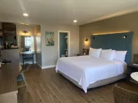 Castle Inn Hotels in Cambria