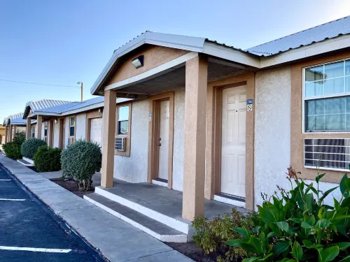 Desert Inn Hotels in Van Horn