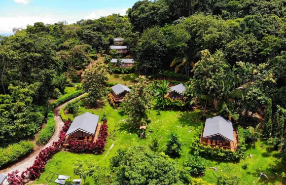 奇基塔島華麗露營酒店