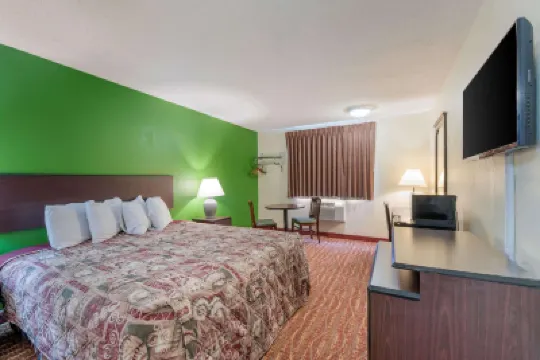 Rodeway Inn Hotels in Benton