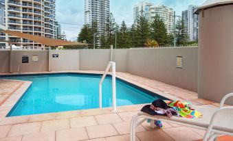 Golden Sands on the Beach - Absolute Beachfront Apartments