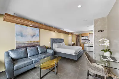 14 West Laguna Beach Hotels near Aliso Beach