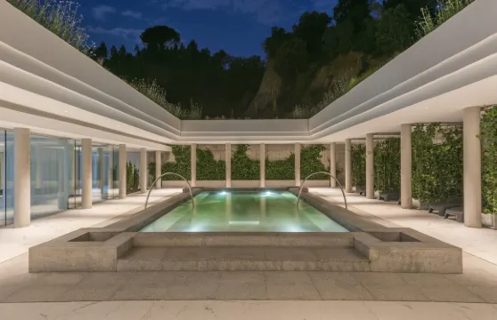 巴爾尼亞里奧瑞翁温泉酒店