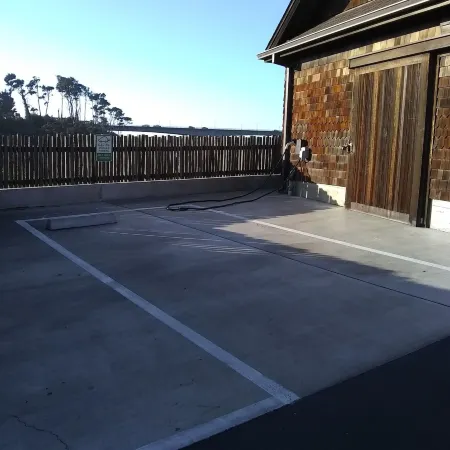 Noyo Harbor Inn