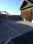 Noyo Harbor Inn - parking