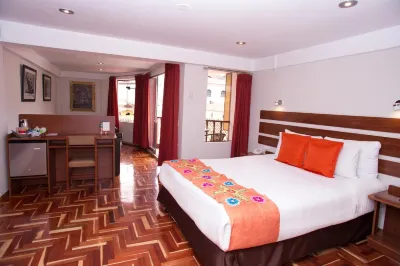 Hotel Arcangel Hotels near Twelve Angled Stone