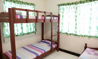 Luzmin BH - White House