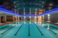 Glenroyal Hotel - Pools